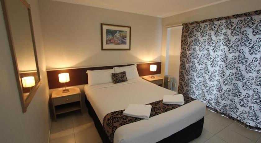 Motel 80 Auckland Extérieur photo